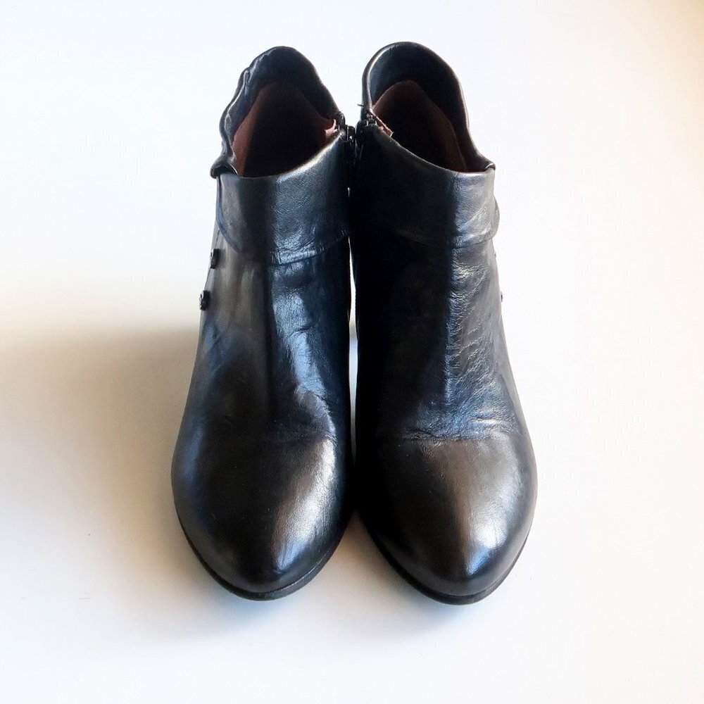 Nero Giardini Black Leather AlmondToe Tapered Sturdy Heel Ankle Boots Booties - Picture 9 of 16